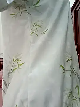    Erin    online show from December 22, 2025, 2:50 pm