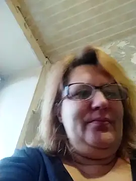 Snapshot of Forest-Lady chatting on February 1, 2026, 1:53 pm Forest-Lady online show from February 1, 2026, 1:53 pm