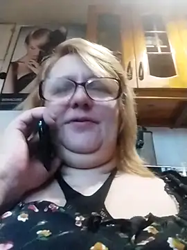 Forest-Lady online show from March 22, 2026, 3:57 pm