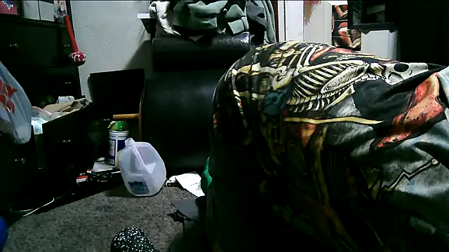 Robriguezxxx online show from April 13, 2026, 4:05 am