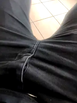 TornadoStorm35 online show from November 7, 2025, 2:32 pm