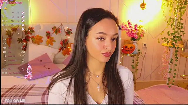 Lolly Neal online show from November 3, 2025, 5:01 am