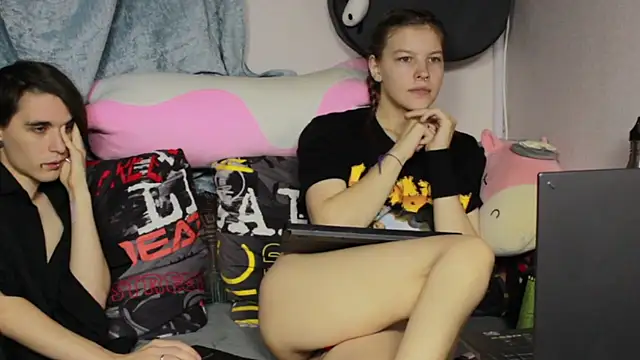 Kamala Adele online show from September 29, 2025, 7:52 pm