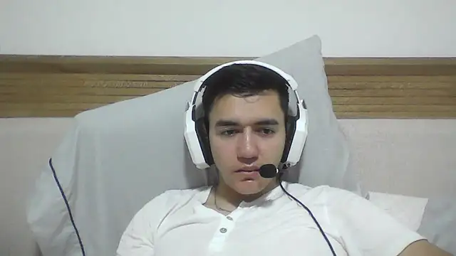 Estebitan vm online show from April 1, 2026, 4:36 am