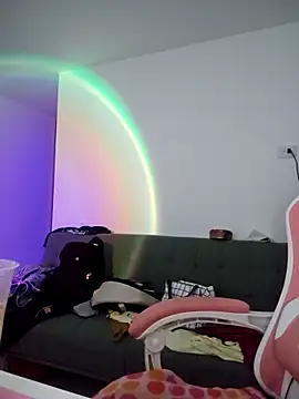 azumiichan online show from October 24, 2025, 11:59 pm