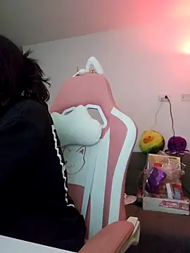 azumiichan online show from March 24, 2026, 12:10 am