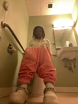 Snapshot of CamGirlLeanna chatting on February 22, 2025, 4:19 pm CamGirlLeanna online show from February 22, 2025, 4:19 pm