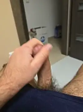 tibi2003 10 online show from October 14, 2025, 11:58 pm