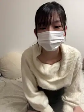 Snapshot of -Rinka- chatting on March 5, 2025, 1:17 pm -Rinka- online show from March 5, 2025, 1:17 pm