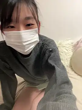 Snapshot of -Rinka- chatting on February 4, 2025, 1:06 pm -Rinka- online show from February 4, 2025, 1:06 pm