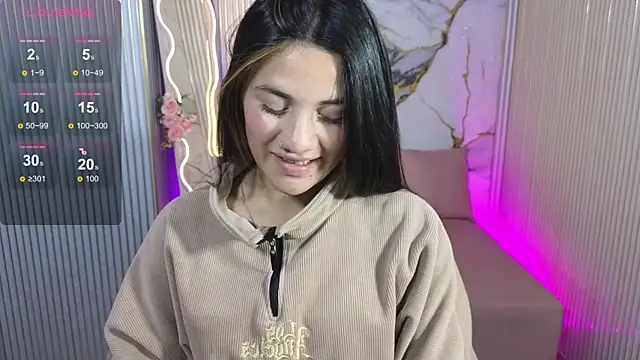 Snapshot of Chiara_tay chatting on March 30, 2026, 7:26 pm Chiara tay online show from March 30, 2026, 7:26 pm