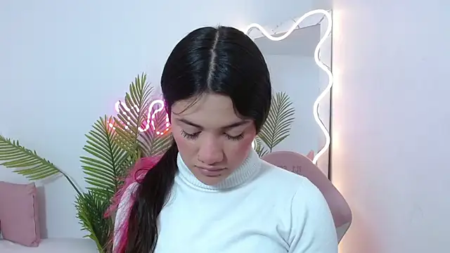 Chiara tay online show from September 27, 2025, 11:38 am