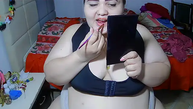 Jones alexia online show from June 26, 2026, 5:02 am