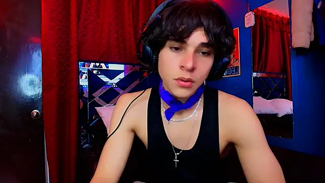 Snapshot of Luke_Howland chatting on January 15, 2026, 10:02 pm Luke Howland online show from January 15, 2026, 10:02 pm