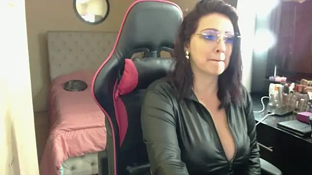 Carol Scottt online show from March 13, 2026, 5:29 pm