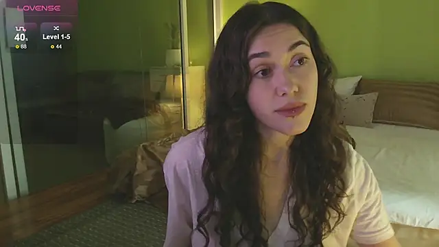 Snapshot of sadetuiningaa chatting on October 29, 2025, 2:10 am sadetuiningaa online show from October 29, 2025, 2:10 am