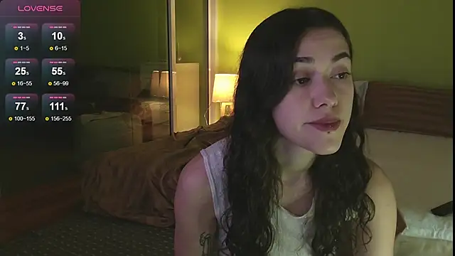 Snapshot of sadetuiningaa chatting on September 26, 2025, 12:28 am sadetuiningaa online show from September 26, 2025, 12:28 am