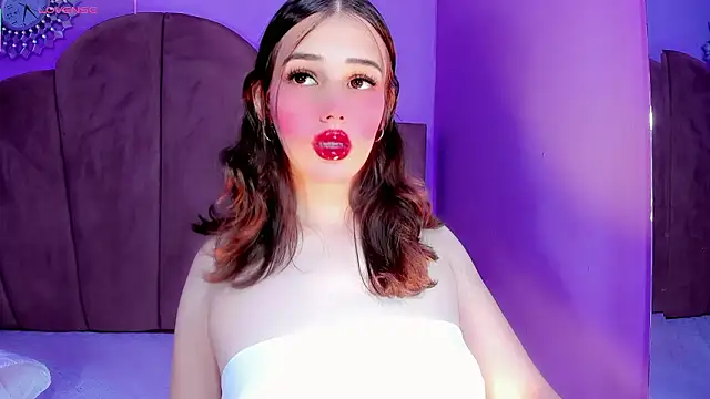 Snapshot of ValeriaAguilar chatting on February 27, 2026, 10:09 pm ValeriaAguilar online show from February 27, 2026, 10:09 pm