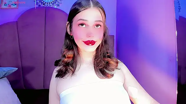 Snapshot of ValeriaAguilar chatting on February 9, 2026, 9:57 pm ValeriaAguilar online show from February 9, 2026, 9:57 pm