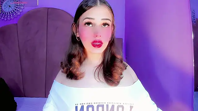 Snapshot of ValeriaAguilar chatting on February 26, 2026, 9:37 pm ValeriaAguilar online show from February 26, 2026, 9:37 pm