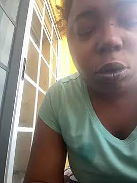 JCCaramelbarbie1 online show from January 8, 2026, 4:24 pm