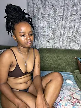 Doublefreaks online show from May 15, 2026, 11:47 pm