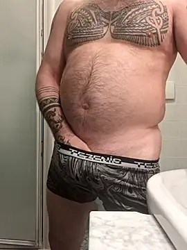 teddy79good online show from November 8, 2025, 4:54 pm