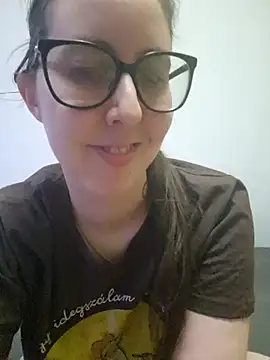 Snapshot of Sarah459 chatting on June 23, 2026, 8:40 pm Sarah459 online show from June 23, 2026, 8:40 pm