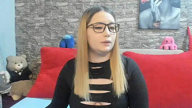 Snapshot of kalindahot chatting on February 27, 2026, 7:03 pm kalindahot online show from February 27, 2026, 7:03 pm