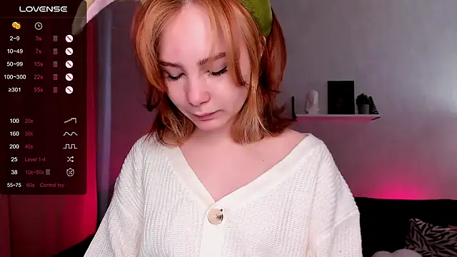 LanaBlu  online show from March 5, 2025, 2:25 am