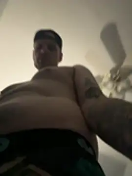 VixyGang online show from February 18, 2026, 5:27 am