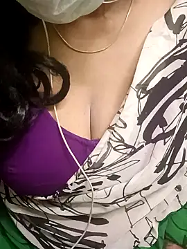 Aishu-tamil09 online show from January 25, 2025, 5:51 pm