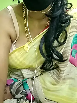 Aishu-tamil09 online show from December 22, 2024, 1:11 pm