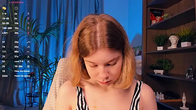 Snapshot of PollyHathor chatting on September 20, 2025, 9:42 pm PollyHathor online show from September 20, 2025, 9:42 pm