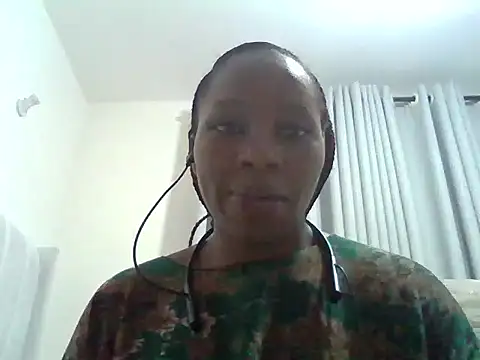 Queen loveer online show from May 6, 2026, 7:18 pm