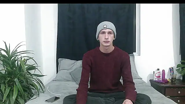 Dan Yagami online show from December 30, 2024, 3:36 am