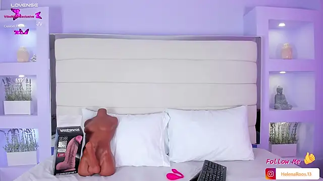 HelenaRoos online show from November 6, 2025, 7:18 pm