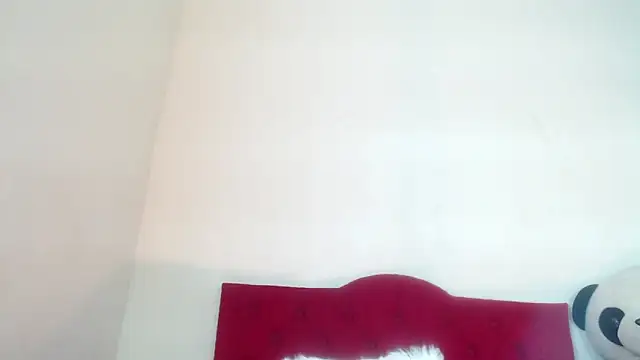 Snapshot of Luluu_08 chatting on March 21, 2025, 8:18 pm Luluu 08 online show from March 21, 2025, 8:18 pm