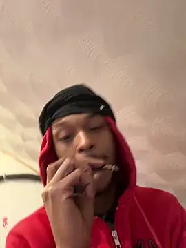 rayyymack online show from March 23, 2026, 1:22 pm