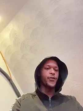 rayyymack online show from March 31, 2026, 12:18 pm