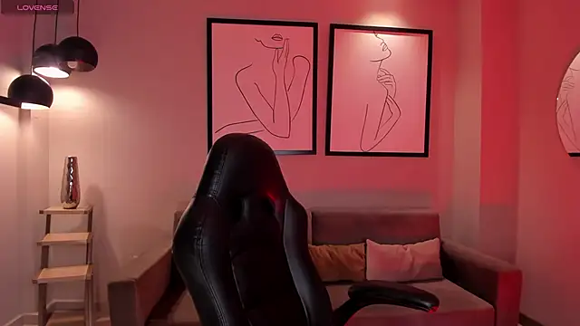 ValeriaRiveraX online show from March 7, 2025, 9:51 am