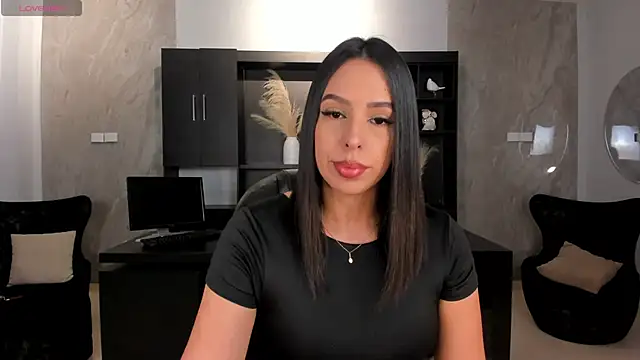 KatieStonne online show from October 5, 2025, 5:14 pm