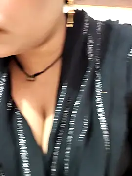 Indian-Nazia online show from October 27, 2025, 5:47 pm