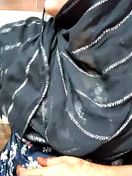 Indian-Nazia online show from October 10, 2025, 6:14 am