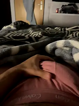 Snapshot of kevinxrcmk18 chatting on November 18, 2025, 10:24 pm kevinxrcmk18 online show from November 18, 2025, 10:24 pm