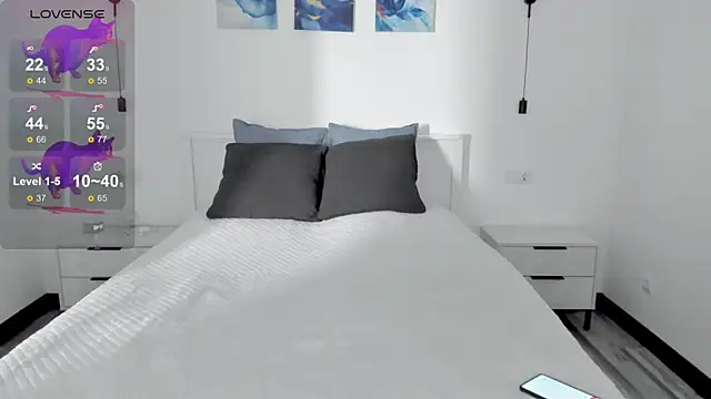 Snapshot of Miya_Kisss chatting on March 14, 2025, 6:42 am Miya Kisss online show from March 14, 2025, 6:42 am