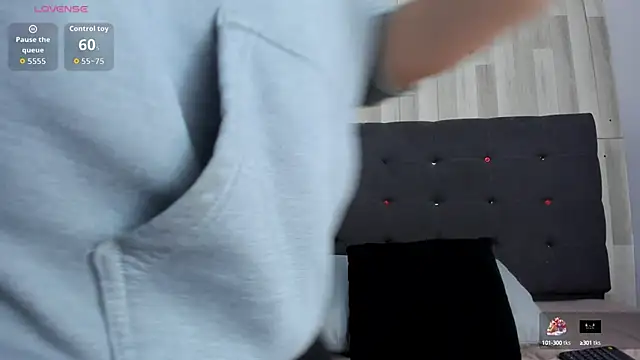 Snapshot of Anastasiapriest chatting on October 10, 2025, 11:33 am Anastasiapriest online show from October 10, 2025, 11:33 am