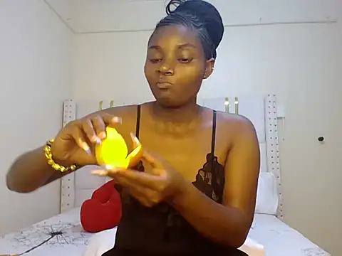 Tamia love200 online show from February 1, 2026, 11:25 pm