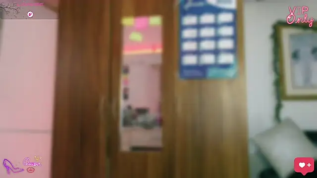 LauGrayJ online show from March 27, 2026, 9:49 pm