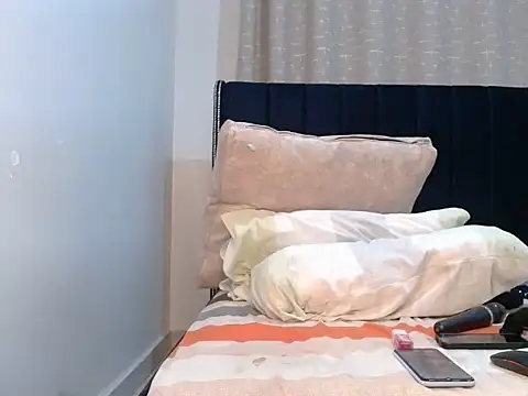 sexxyykittyy online show from October 15, 2025, 5:06 am